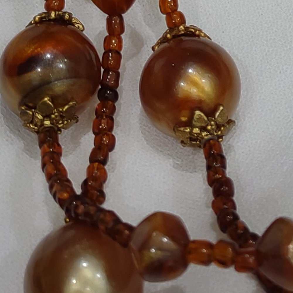 Vintage Brown, Gold and Amber Beaded Necklace and Earring Set - Picture 5 of 9